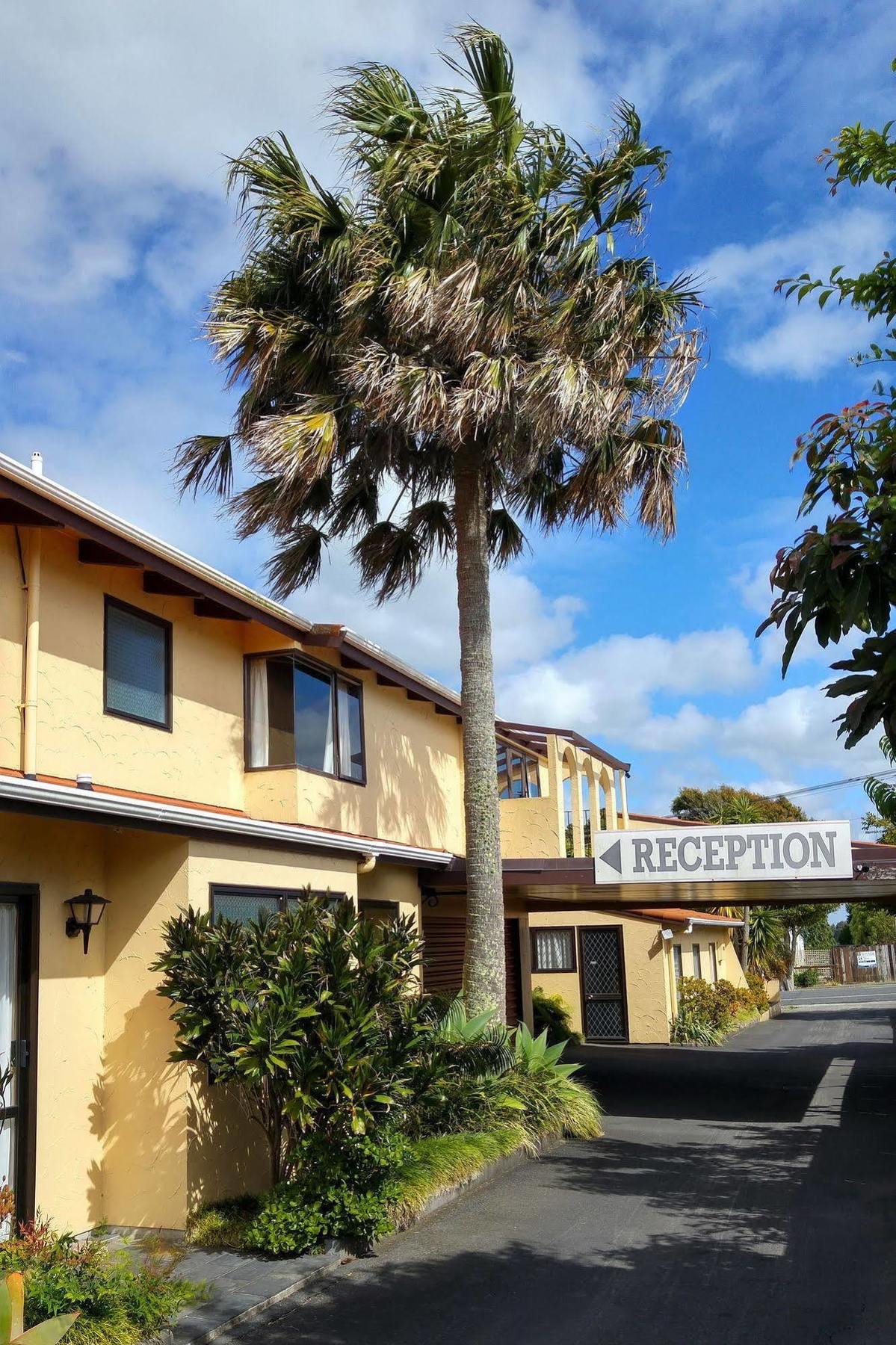Hobson'S Choice Motel Даргавил Екстериор снимка